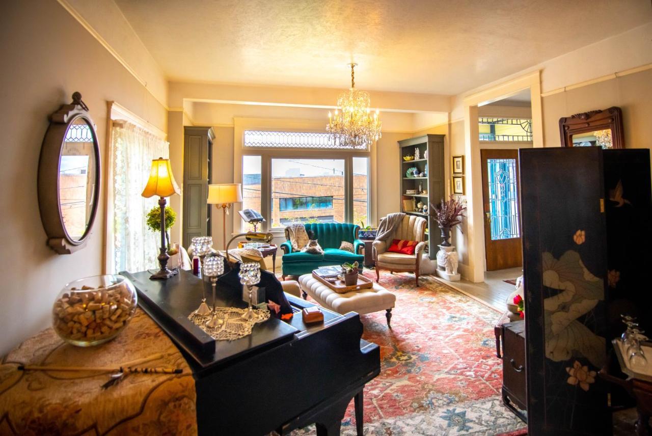 Clementine'S Guest House & Vacation Rentals 阿斯托里亚 外观 照片